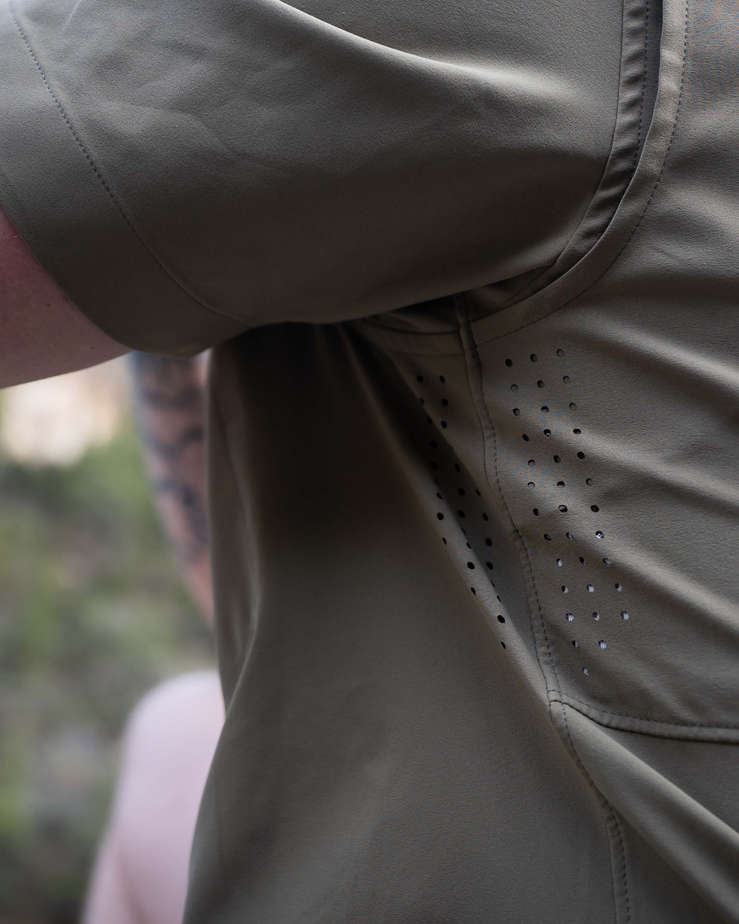Mesa Vented SS Snap Shirt Topo | Glacier Topo Print - Image 4