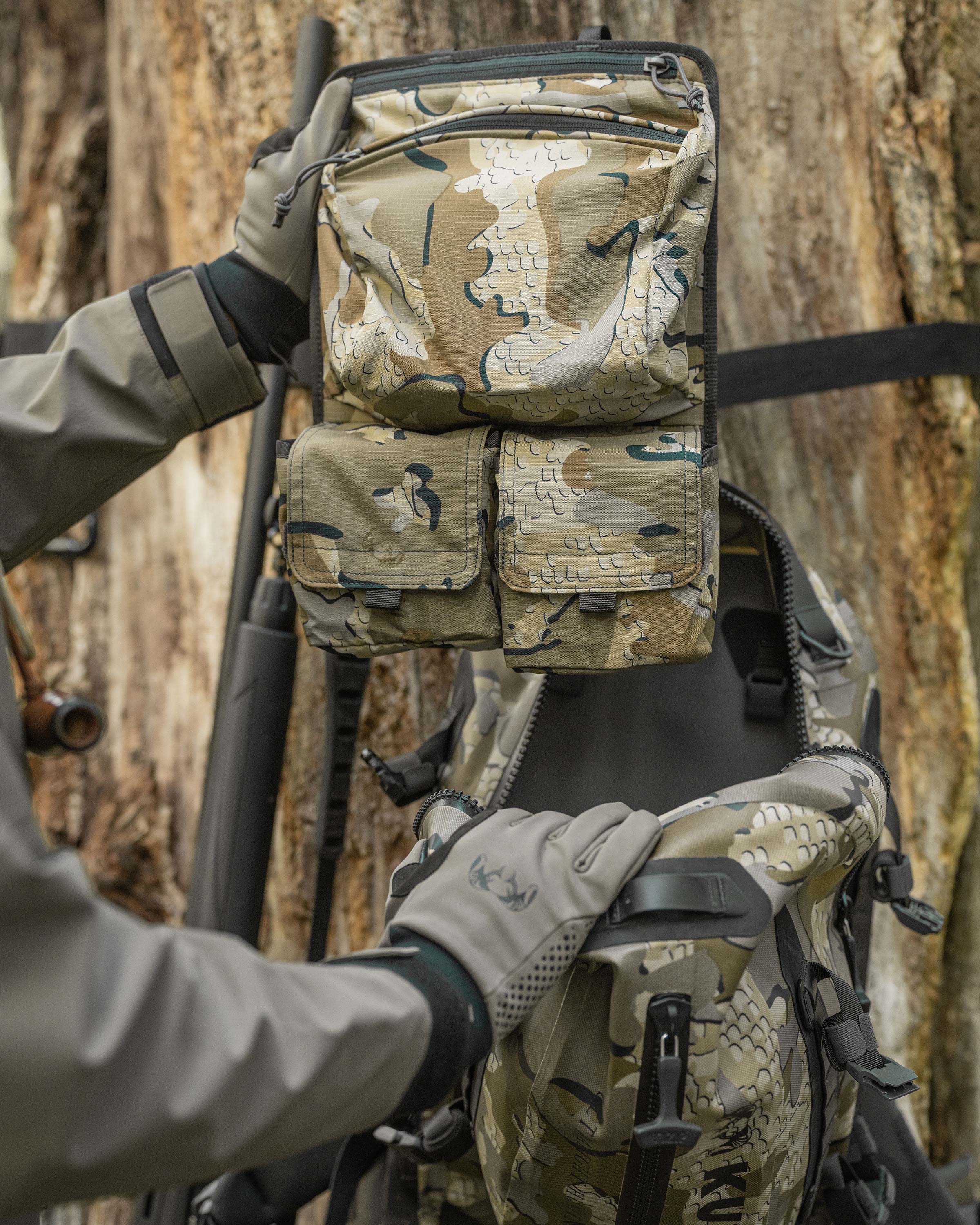 DeltaStorm 2200 Submersible Backpack | Valo - Image 15